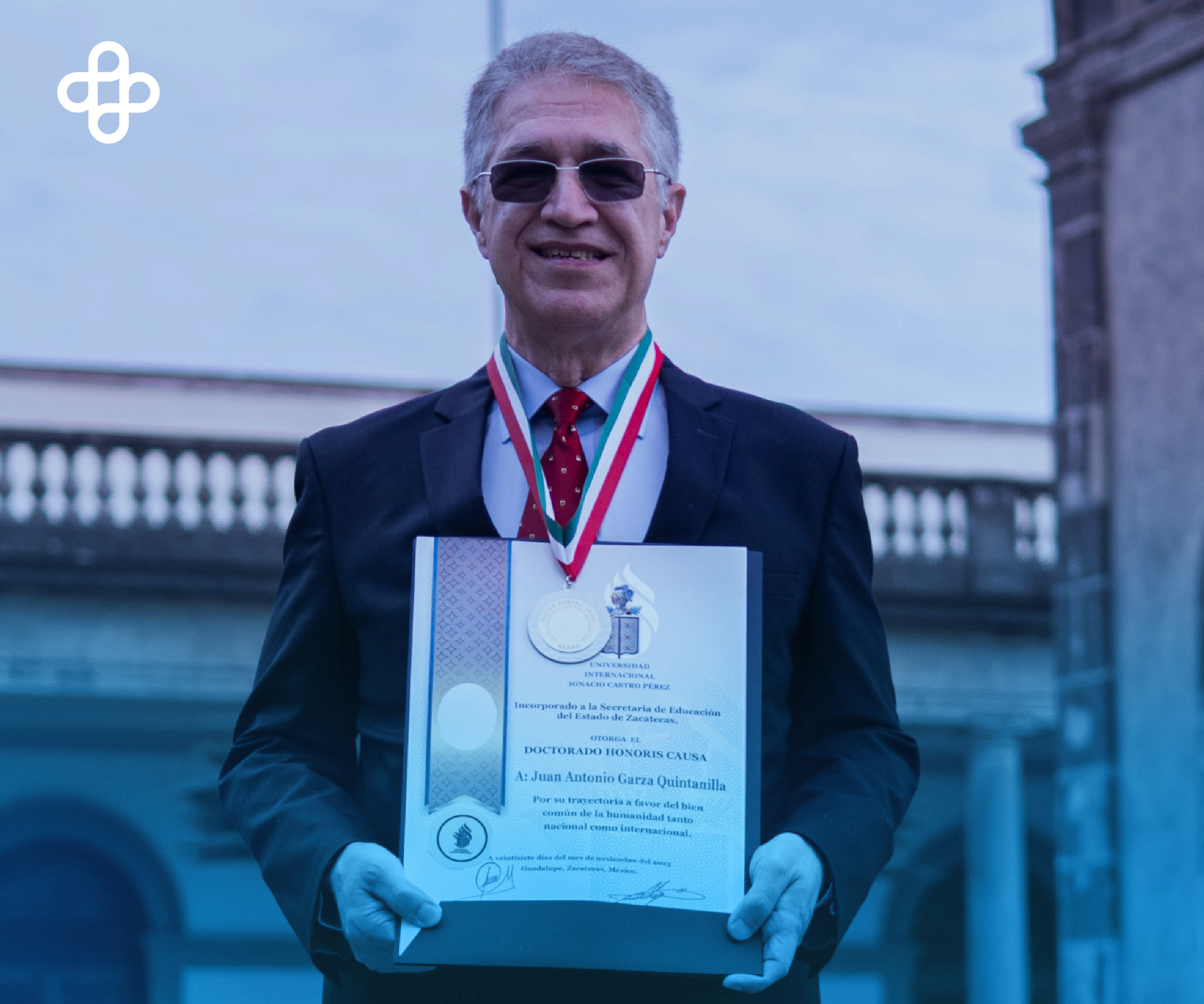 Juan Garza Honoris Causa